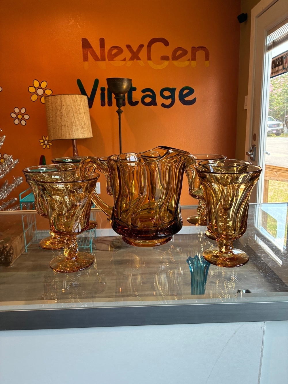 Fostoria Jamestown Amber Pitcher & 8 Goblets Vintage Swirl Glass Set